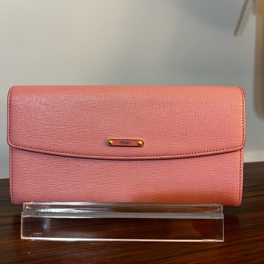 Fendi Continental Flap Wallet - Pink
